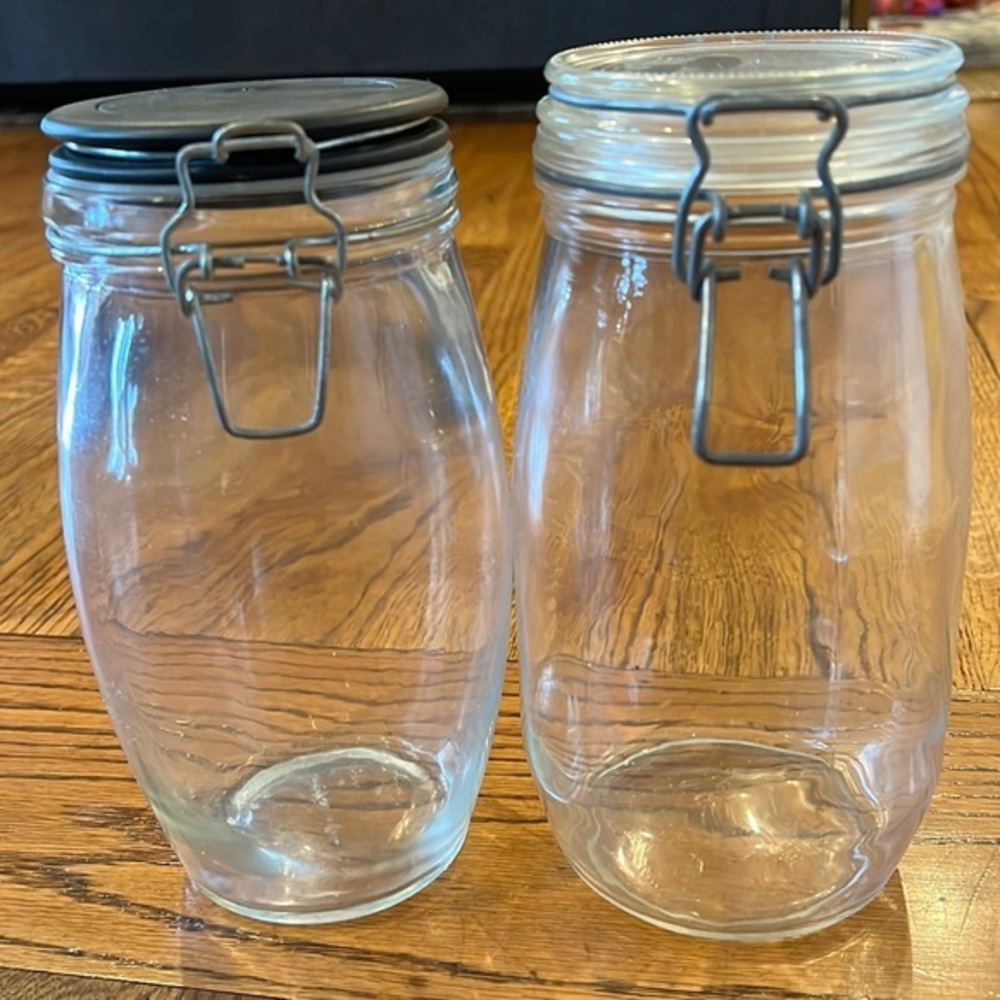 TWO VINTAGE CANNING GLASS JARS WITH LIDS AND METAL CLIP SEALS